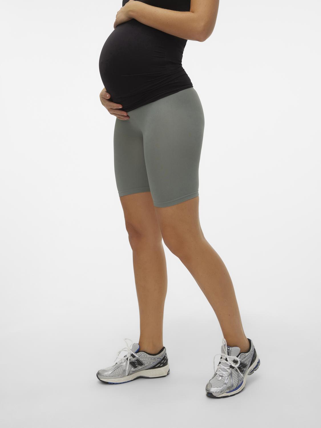 Maternity-shorts