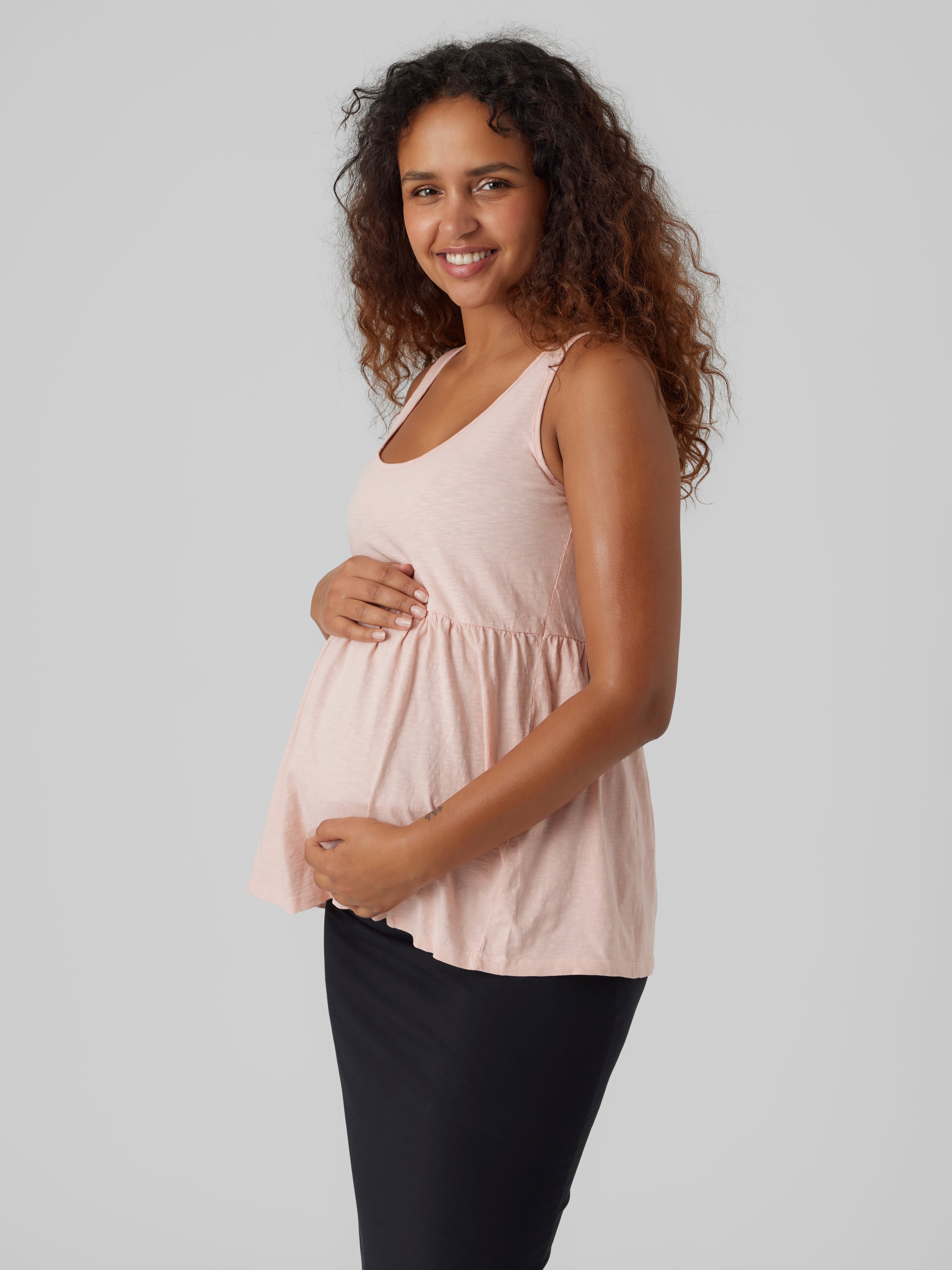 Maternity Tops | Maternity Shirts and T-Shirts | MAMALICIOUS