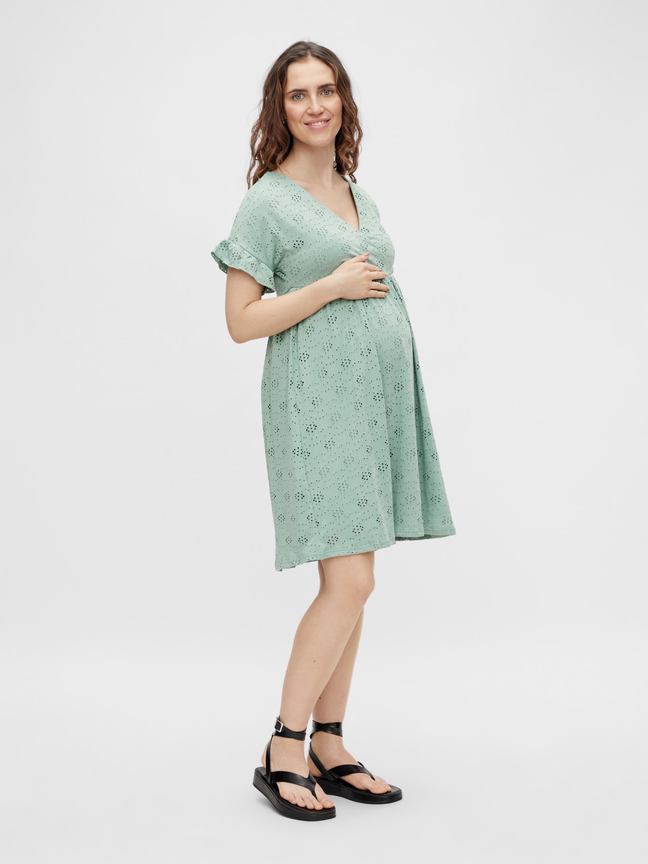 Maternity-dress