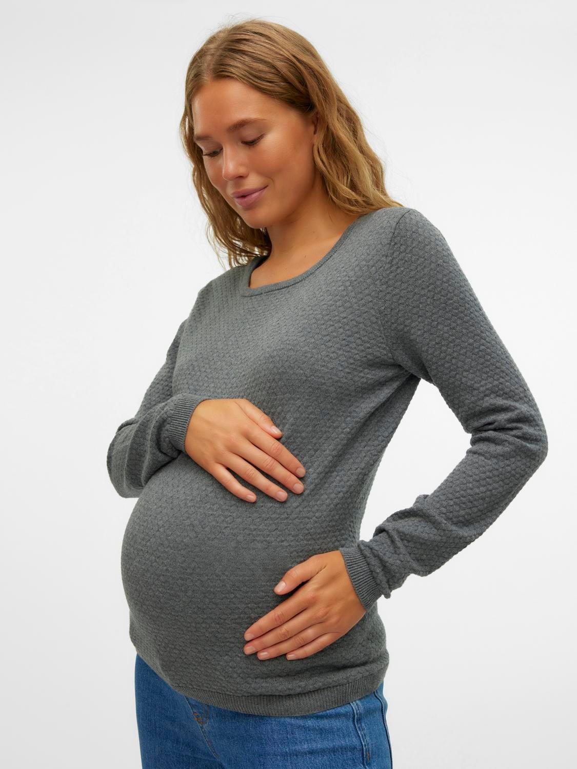 Knitted maternity-pullover