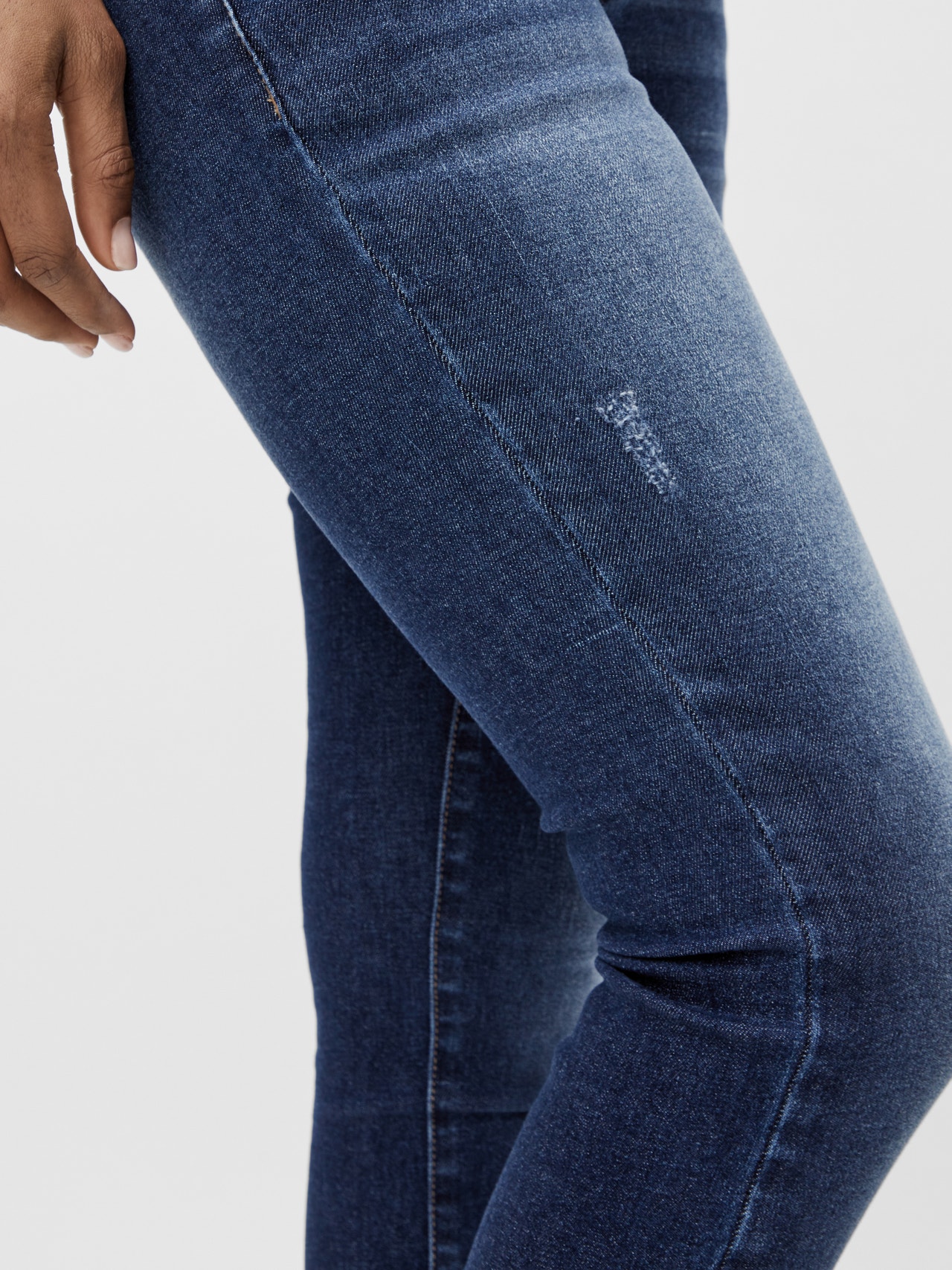 MAMA.LICIOUS Krój slim Jeans -Medium Blue Denim - 20016450
