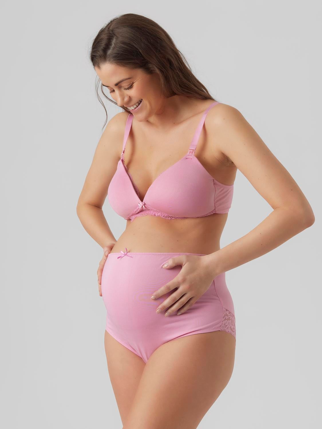The Benefits Of Wearing A Maternity/Nursing Bra – Moms and Mamas
