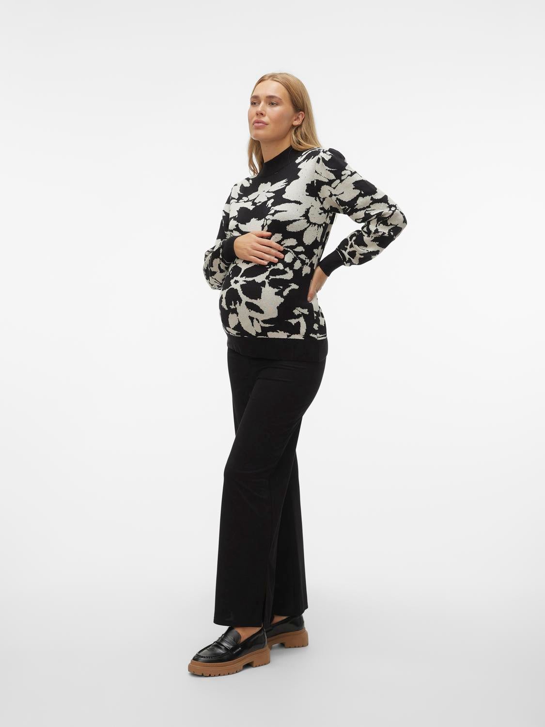 Knitted maternity-pullover | Off.White | MAMA.LICIOUS®