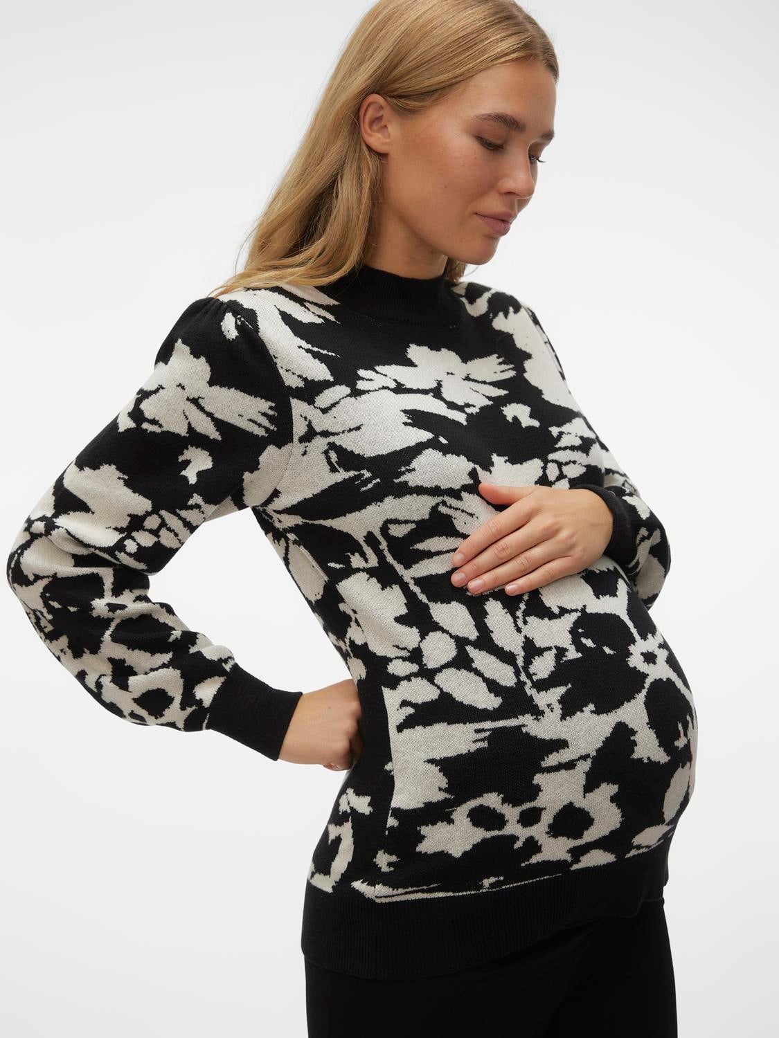 Knitted maternity-pullover | Off.White | MAMA.LICIOUS®