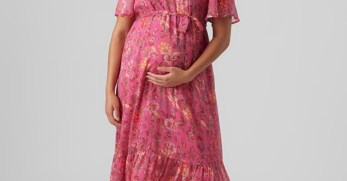 Mamalicious Lemonade Maternity Floral Print Dress in Blush