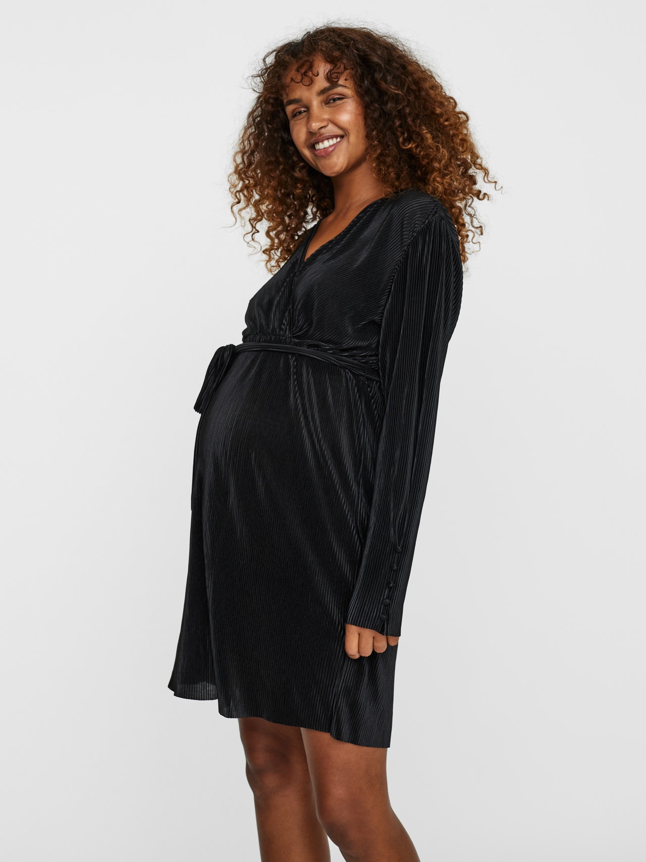 MAMA.LICIOUS Robe courte Regular Fit Col rond -Black - 20019625