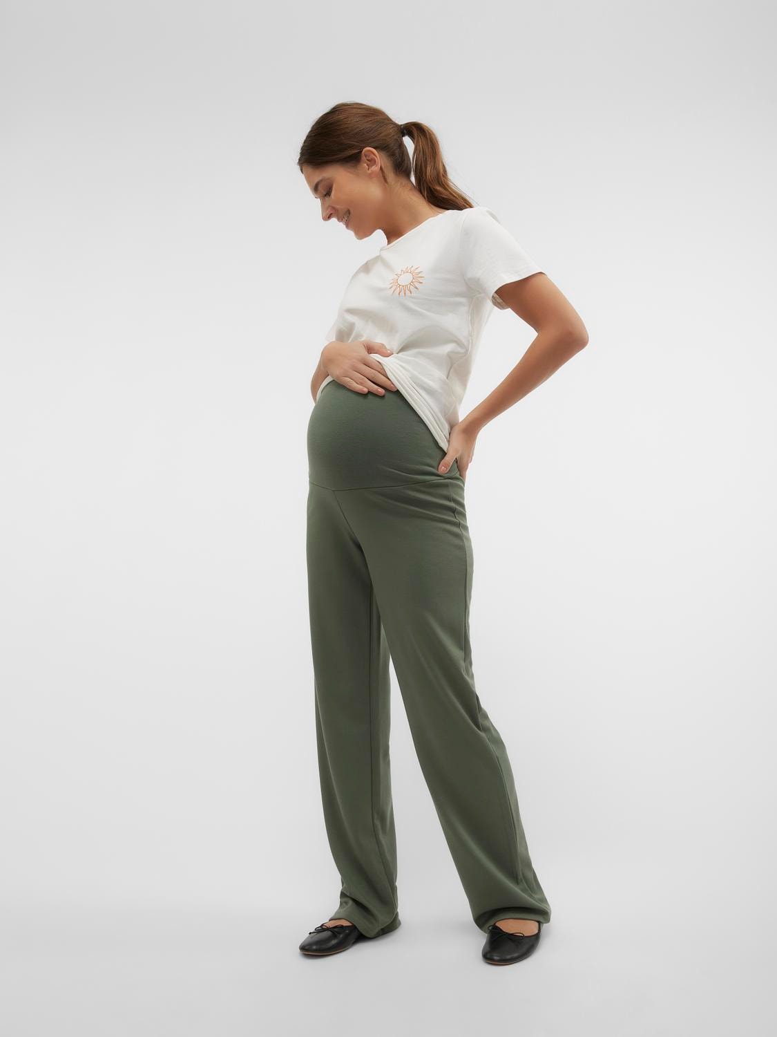 Mamalicious Maternity over the bump legging short in khaki green