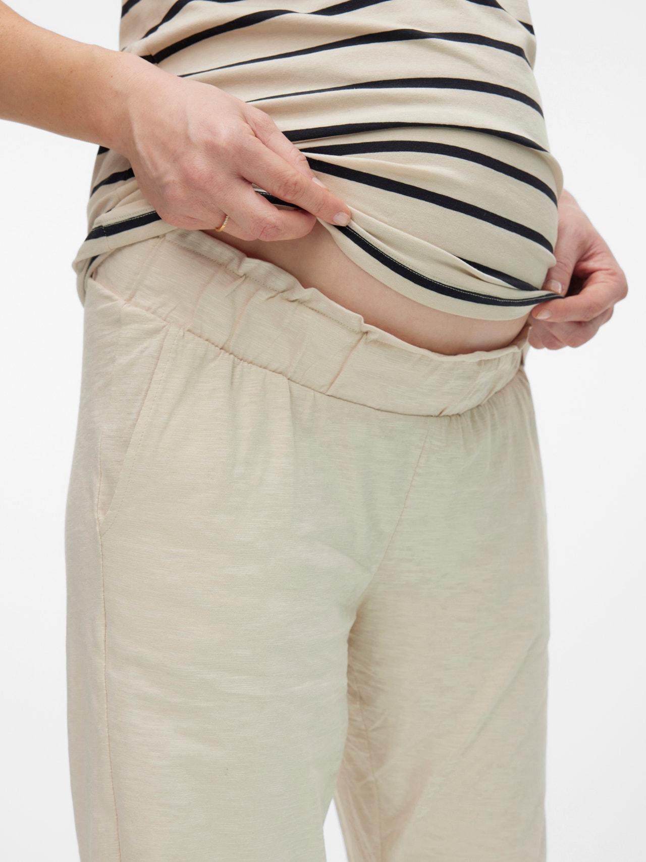 MAMA.LICIOUS Maternity-shorts -French Oak - 20020419