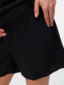 MAMA.LICIOUS Krój baggy Szorty -Black - 20020929