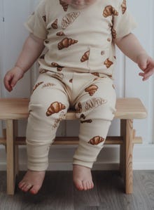 MAMA.LICIOUS Baby-legging -Croissant BIG AOP - 99999958