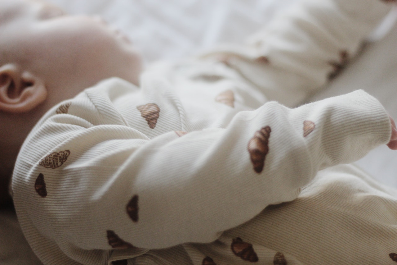 MAMA.LICIOUS Baby one-piece suit -Croissant MINI AOP - 99999993